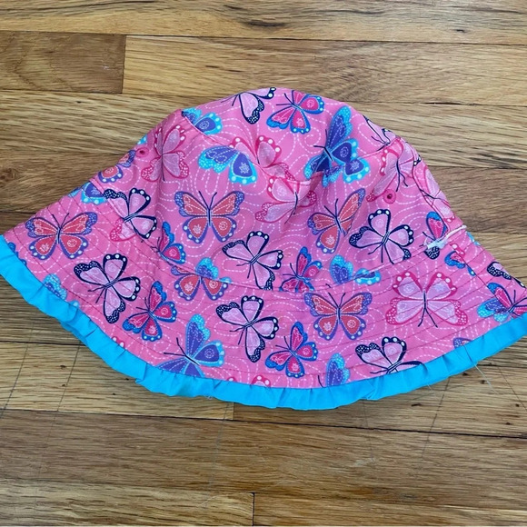 4/$25 UV Skinz Baby Reversible Bucket Sun Hat Blue and Pink Butterflies - Picture 2 of 10
